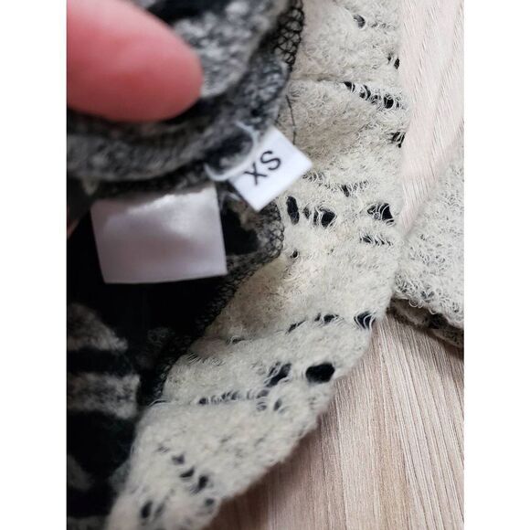 Sea New York NY Destroyed Layered Mesh and Knit Top Size XS - Picture 5 of 9